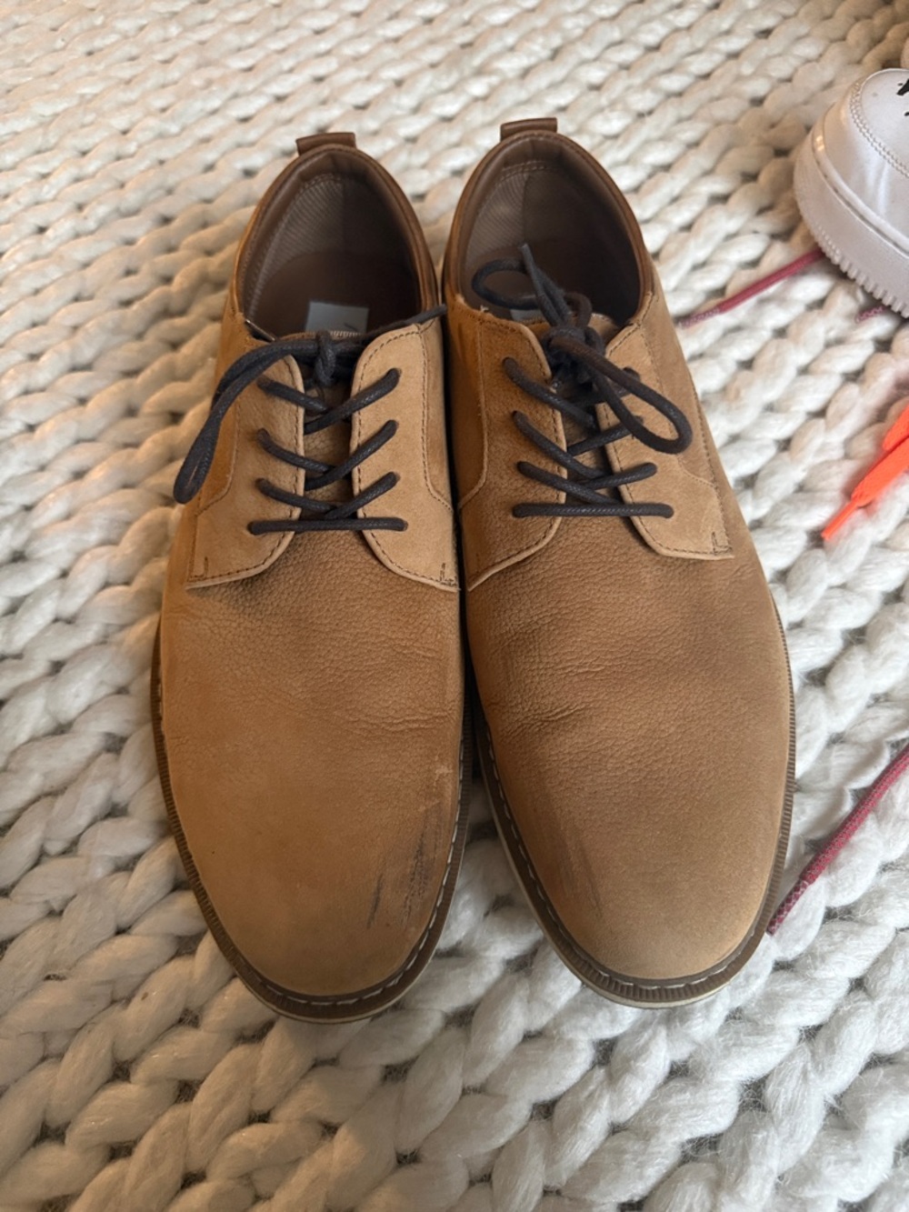 Men's Casual Tan Lace-Up Dress Shoes